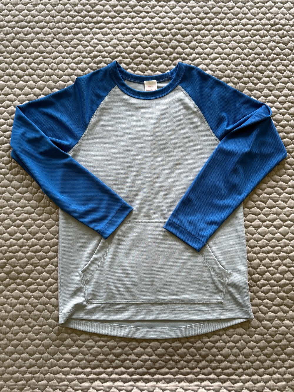 Hanna Andersson Boy’s Two-Tone Raglan Top in Light Blue and Royal Blue